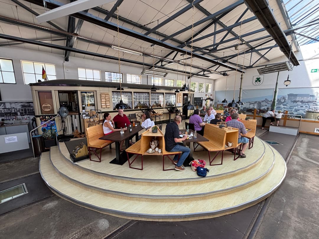 Bahn frei: Für die Dachdecker-Familien war die Sommer-Innungsversammlung wieder ein unvergessliches Erlebnis.