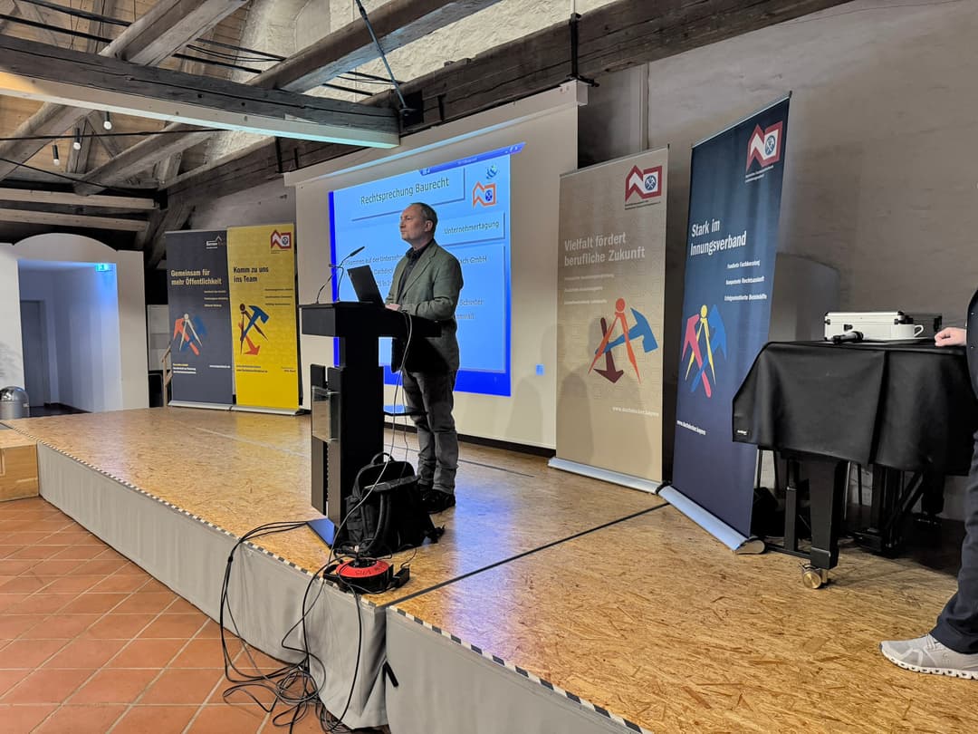 Die 37. Unternehmertagung wurde von Landesinnungsminister Mario Kunzendorf mit einem Plus von 20% bei der Teilnehmerzahl eröffnet.